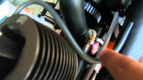 How to prime a nitro engine (beginners)