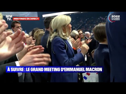 Meeting d'Emmanuel Macron: Brigitte Macron et ses enfants s'installent au premier rang