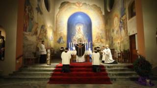 Katolsk Mässa: Konsekrationen till kommunionen. Consecration to communion.