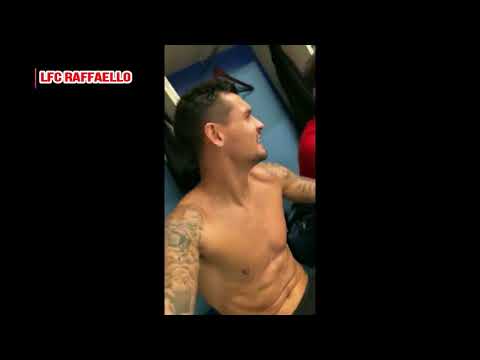 Dejan Lovren sings Bojna Čavoglave after 3-0 win against Argentina