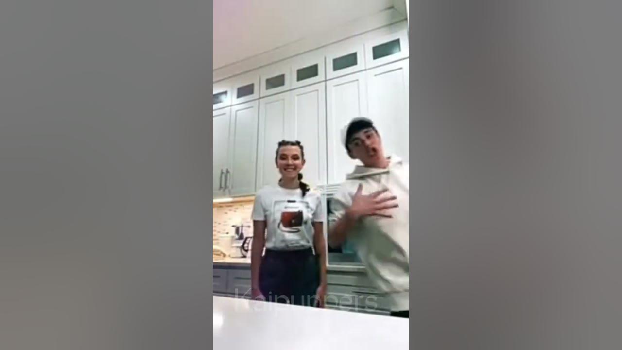 Stranger Cast jamming to Chrissy Wake up