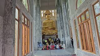 Thailand - Nakhon Ratchasima - Walk inside the Wat Non Kum