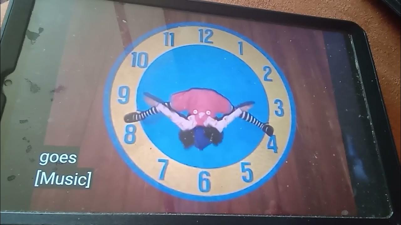 Molly And The Big Comfy Couch Clock The Big Comfy Couch Clock Stretch - YouTube