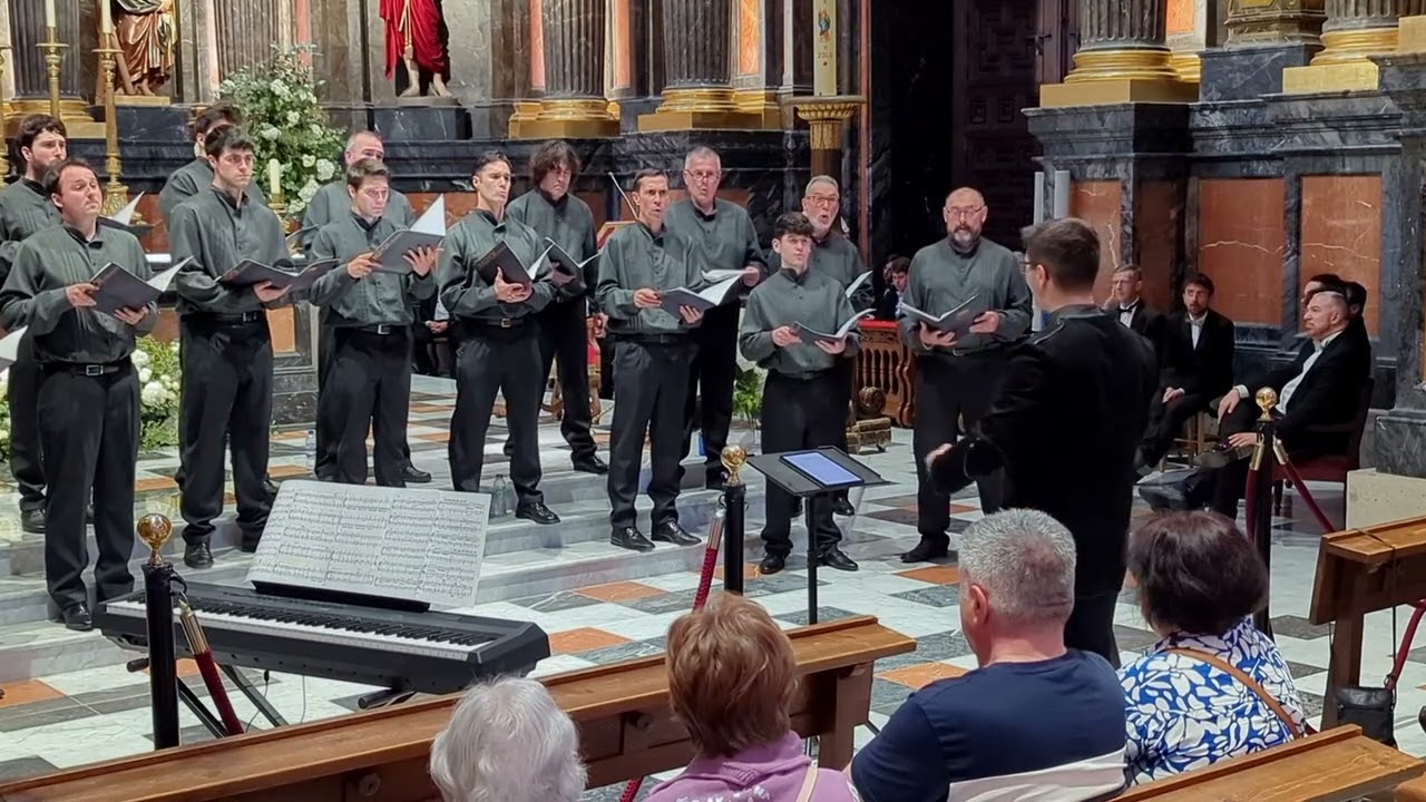 Boga, boga (Jesus Guridi) - ERAGIYOK - XIII Voces Amigas (Madrid)