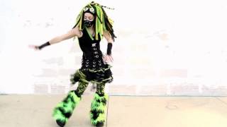Industrial Dance - God is in the Rain - Suicide Commando - Pitite Oudy Cyber Goth