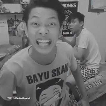 STORY WA YOWIS BEN KEREN LUCU