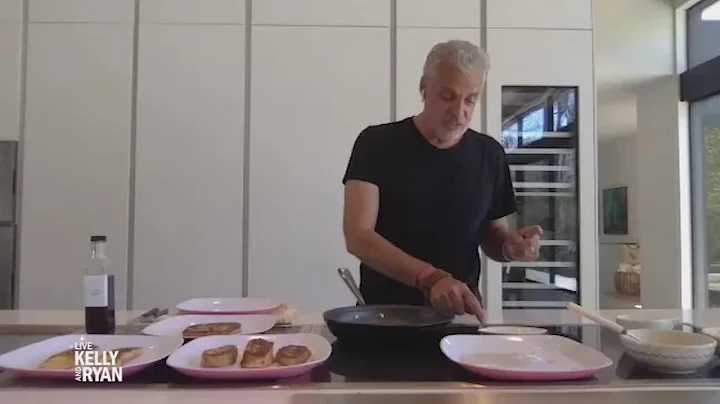 Chef Eric Ripert Makes "Grandma's French Toast"