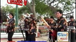 Video thumbnail of "Grupo COMANDO G : Nos queremos y que (video clip)"