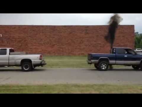 chevy-8.1-l-vs.-dodge-cummings-pull-off