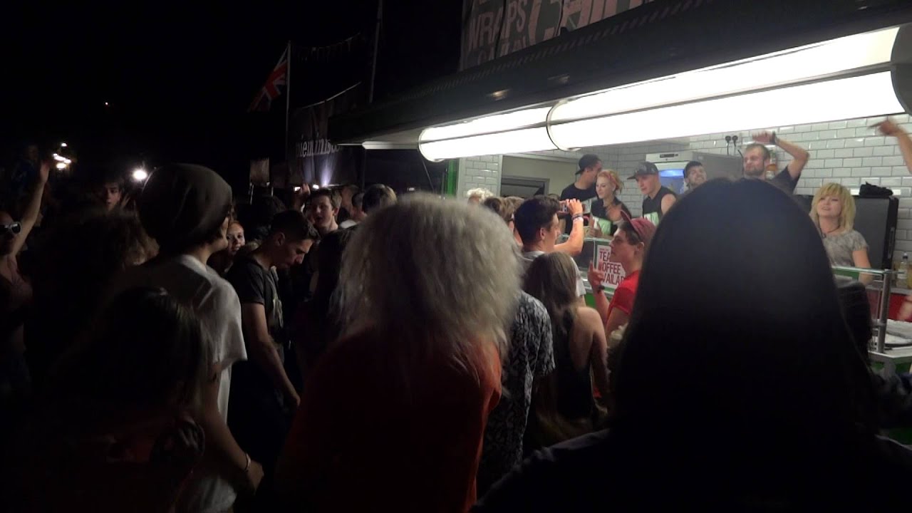 Jumping Bean Burrito impromptu raveup at Summer Sundae Weekender 2012