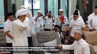 Download Lagu Buya Arrazy Hasyim Diberi Sanad Ijazah Memakai Serban Dari Tuan Guru  Wildan Salman Al-Banjary. MP3
