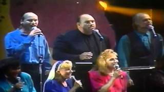 Ron Kenoly  - The Battle Is The Lord's