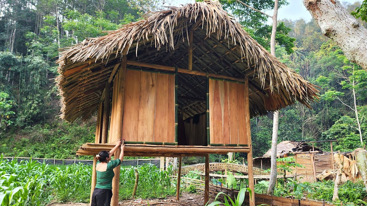 Full Video: Woman Building A Wooden Cabin Alone In The Wild Forest ...