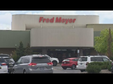 As strike looms, Fred Meyer advertises job openings for replacement workers