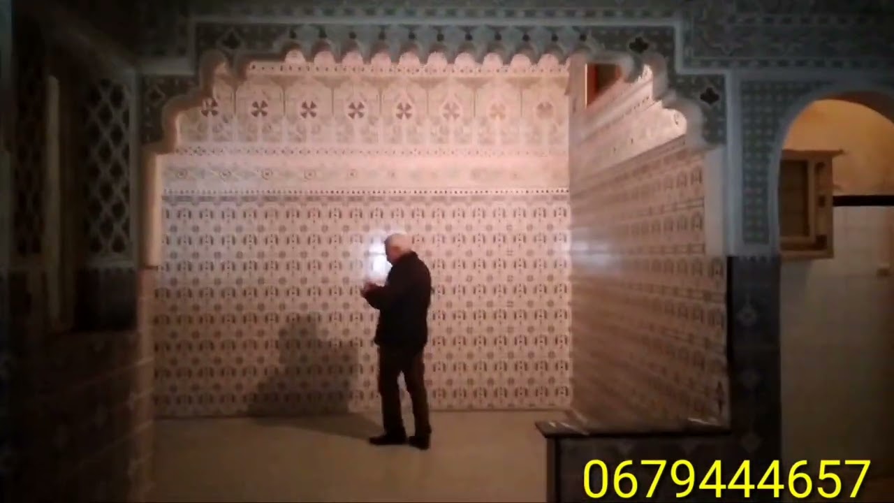 منزل للبيع صفرو بحال فيلا بناء على يد غاية في روعة وسط المدينة 0679444657