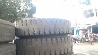 10 20 MRF Orginal casing tyres available 30 to 40% button available in wholesale price