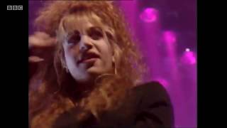 Taylor Dayne - Prove Your Love Live (TOTP)