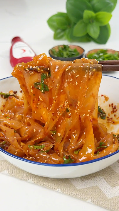 Gochujang Chili Oil Rice Paper Noodles