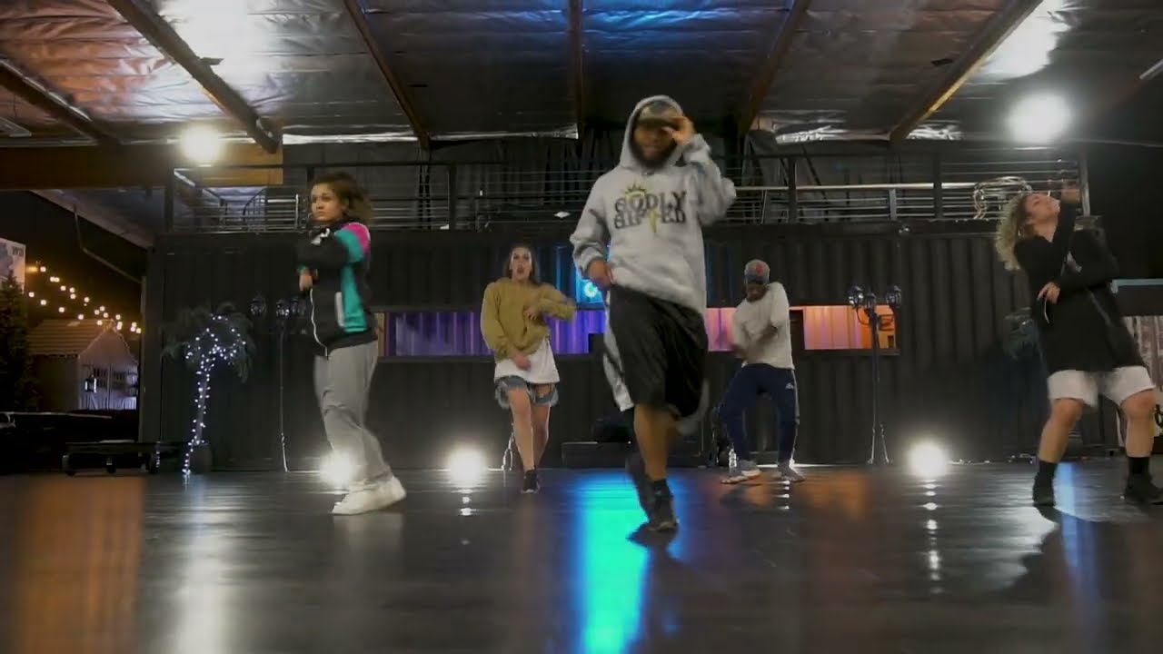 Devin Solomon | Slow Grind | Snowglobe Perspective Archives