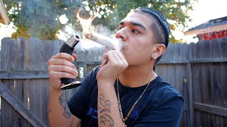SMOKING A WHOLE OUNCE JOINT BEFORE THANKSGIVING DINNER 🤯😳🦃