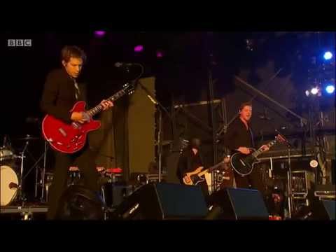 08  Narc  Interpol Glastonbury 2014