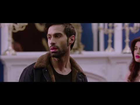 aankhon-mein-aansu-leke-hoto-se-muskuraye-dard-video-song