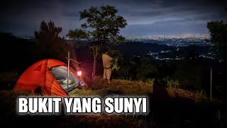Camping Di Atas Bukit Dengan Pemandangan City Light (ASMR)