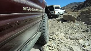 Off Road Tour of Death Valley 4x4 in a Jeep  and Toyota SR5(https://www.instagram.com/_autoedit_/ This video feature shares a trip to Death Valley in a Jeep Grand Cherokee SUV. I talked an experienced off-road friend of ..., 2012-08-28T09:30:40.000Z)