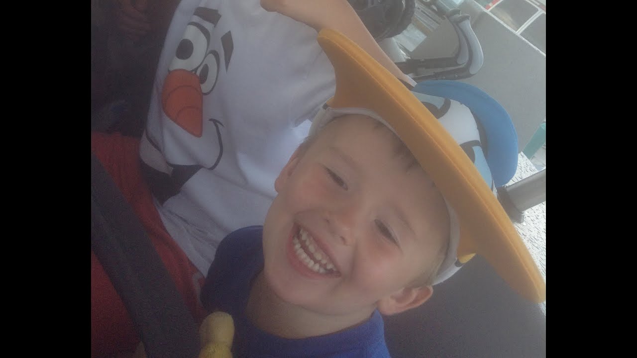 Florida 2015 Day 20 Part 1 - Last morning at the Magic Kingdom