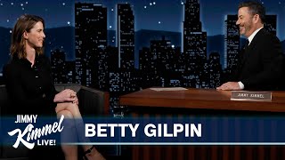 Betty Gilpin on Her Trick for Acting Drunk & Her Anxiety in Sean Penn’s Bathroom