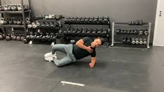 Side Plank Hip Thrust