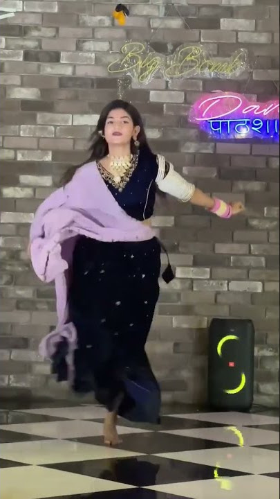Meri Gori kyu sharmaye by insta I'd iamnikitakumawat