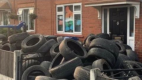 Farmer sets up CCTV to catch who dumped 400 tyres on his land.. then dumps them on HIS doorstep