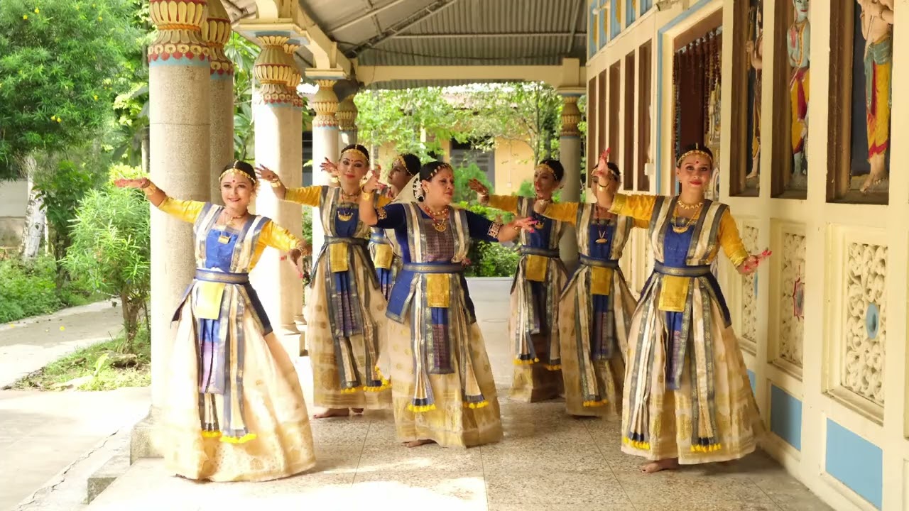 KRISHNA VANDANA II GOPI NRITYA II Rubi Bora Bordoloi  Group II SATTRIYA DANCE