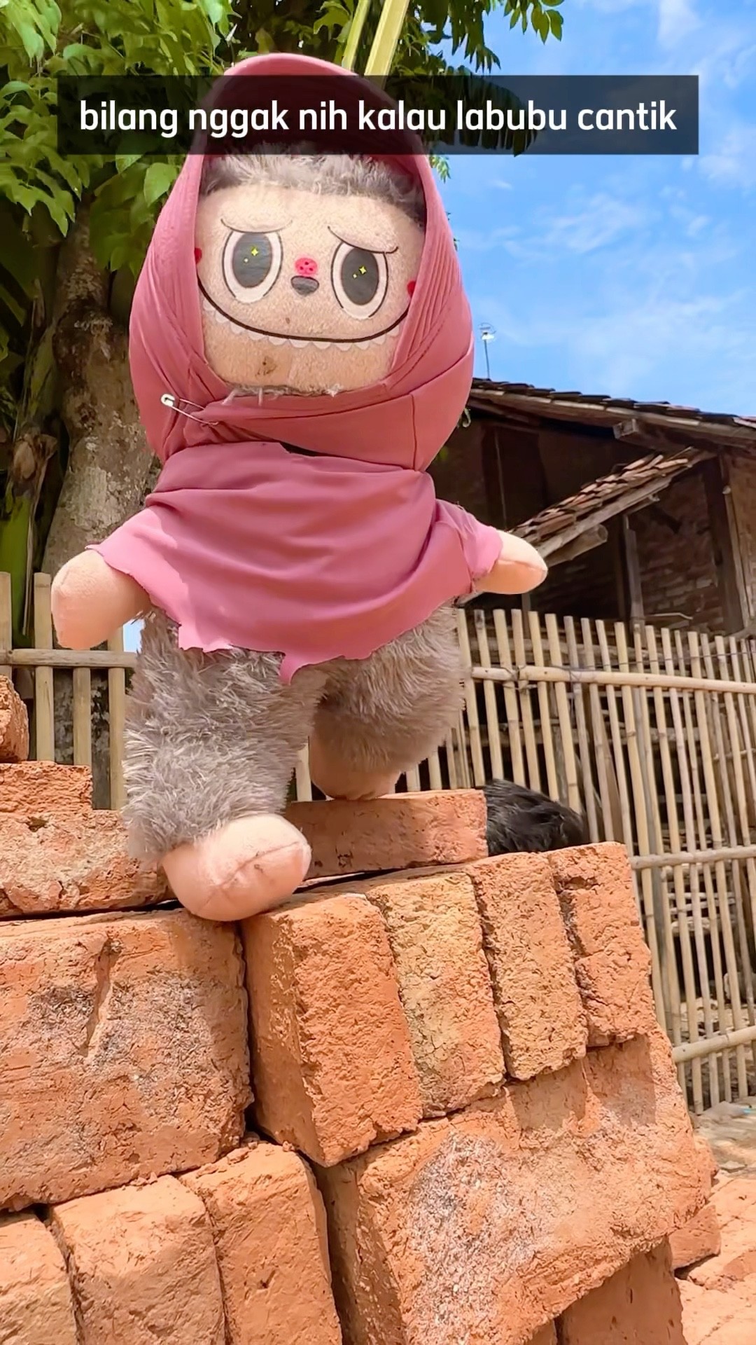 Labubu Cantik ga, menurut kalian… #shortsvideo #labubu