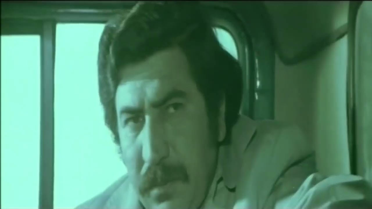 Arxadan vurulan zərbə (film, 1977)_qısa fraqment