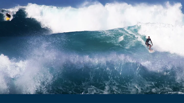 Massive scary waves Laniakea, Kelly Slater, Kanoa ...