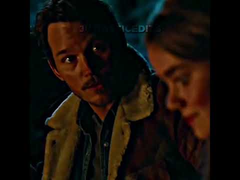 Owen And Maisie Doing Knife Tricks Jurassic World Dominion