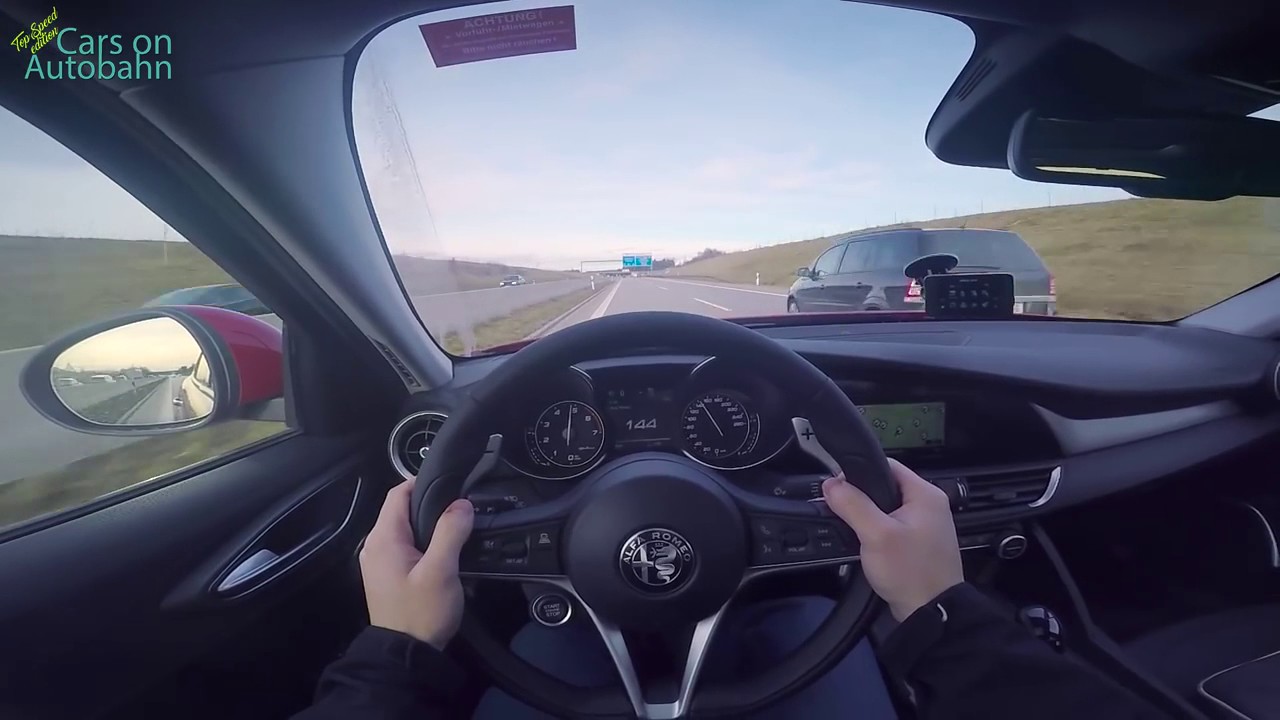 2017 Alfa Romeo Giulia Veloce Q4 0 240km H Pov