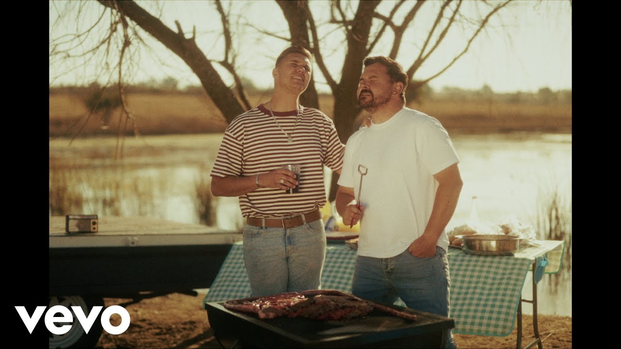 Eloff - Eie Smaak (Official Music Video) ft. Ricus Nel