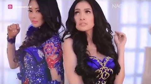 Duo Anggrek   Goyang Nasi Padang Official Music Video NAGASWARA #goyangnasipdg   YouTube
