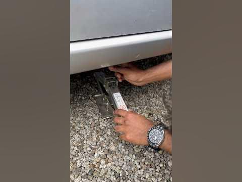 Hidden Jack Point In your cars ! #cartips #viralvideo #viralshort - YouTube