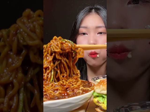 더블 버거 & 짜장면 파티! 🍔🍜🧀