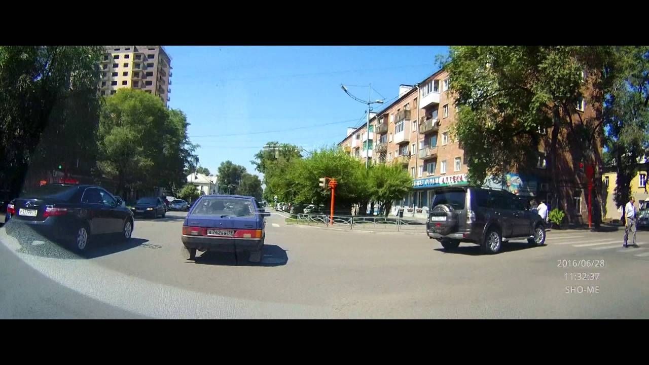 Повернул с левого ряда направо - YouTube