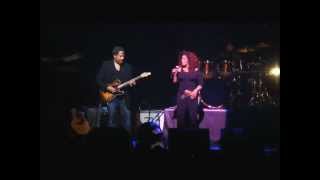 Chaka Khan (LIVE/RARE) "Until You Come Back To Me" - Cobb Energy Center 04-04-12 chords