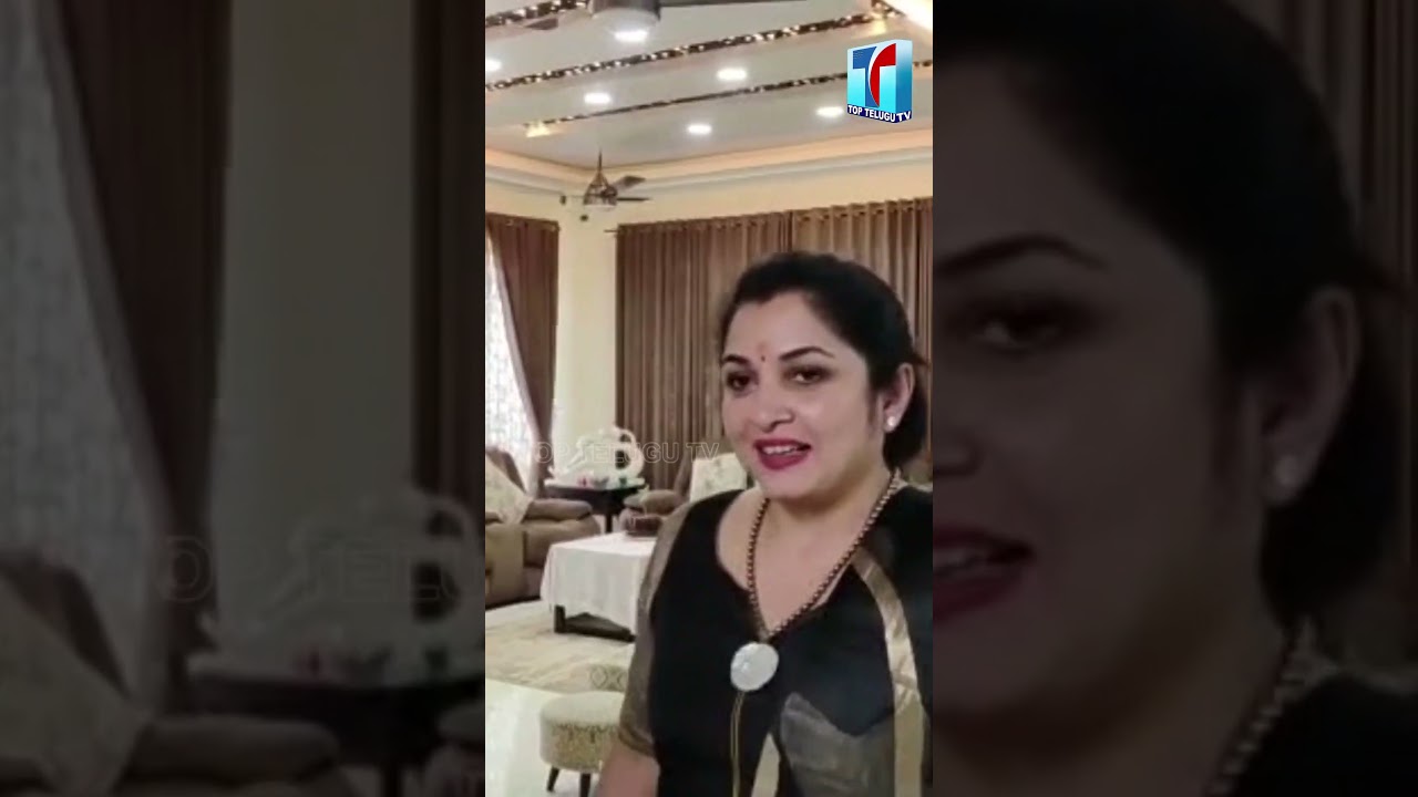 Ramyakrishna Meets Minister Roja Selvamani | Ramyakrishna Political Entry With Roja | Top Telugu TV