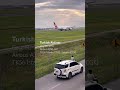Menikmati senja di perimeter dengan Turkish Airlines #planespotting #senja #aviation #airplane