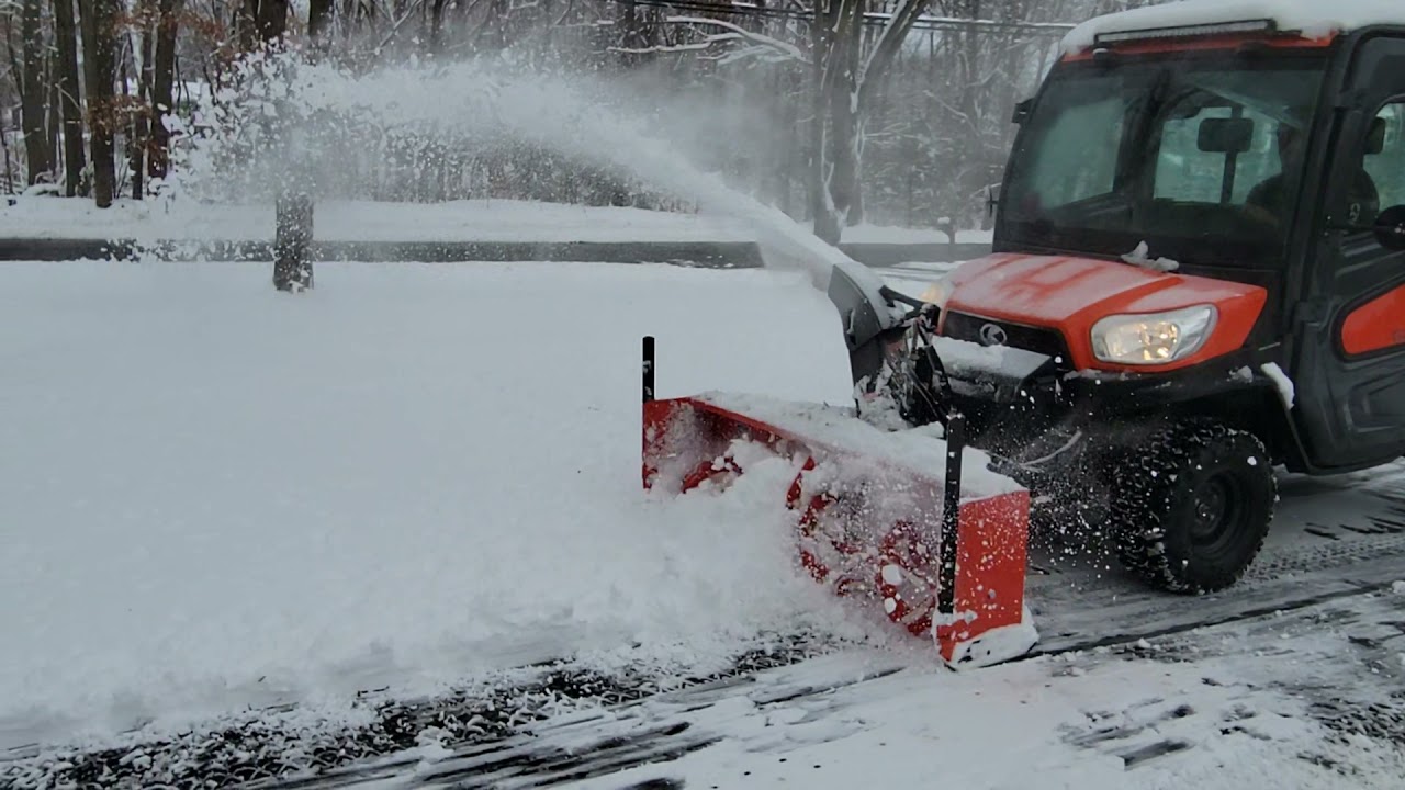 Kubota rtv x1100c with the 66" snowblower YouTube
