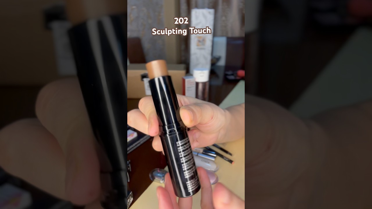 KİKO Milano - Sculpting Touch Creamy Stick Contour 202 