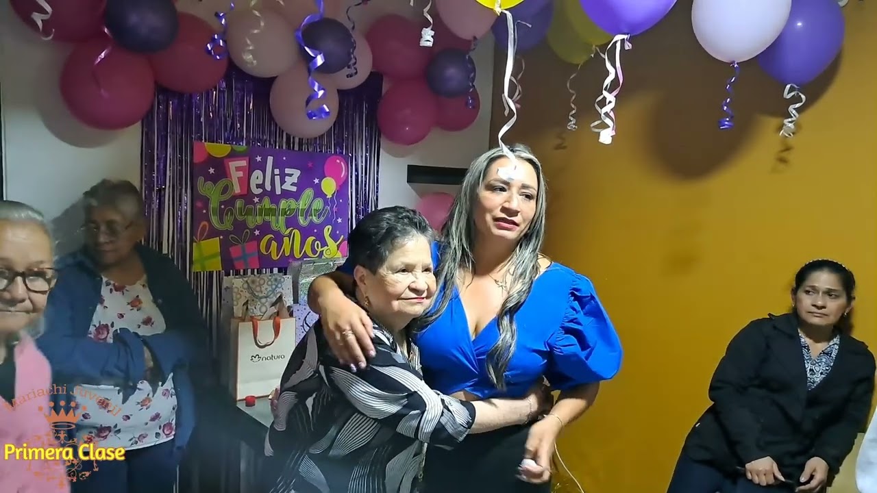 Mariachi Juvenil Primera Clase Cumpleaños Gladys #TeamSergio 19 Agosto Mariachis Bogotá